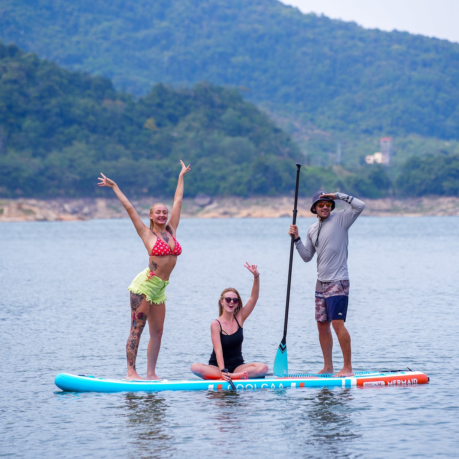 play paddle boards with your family